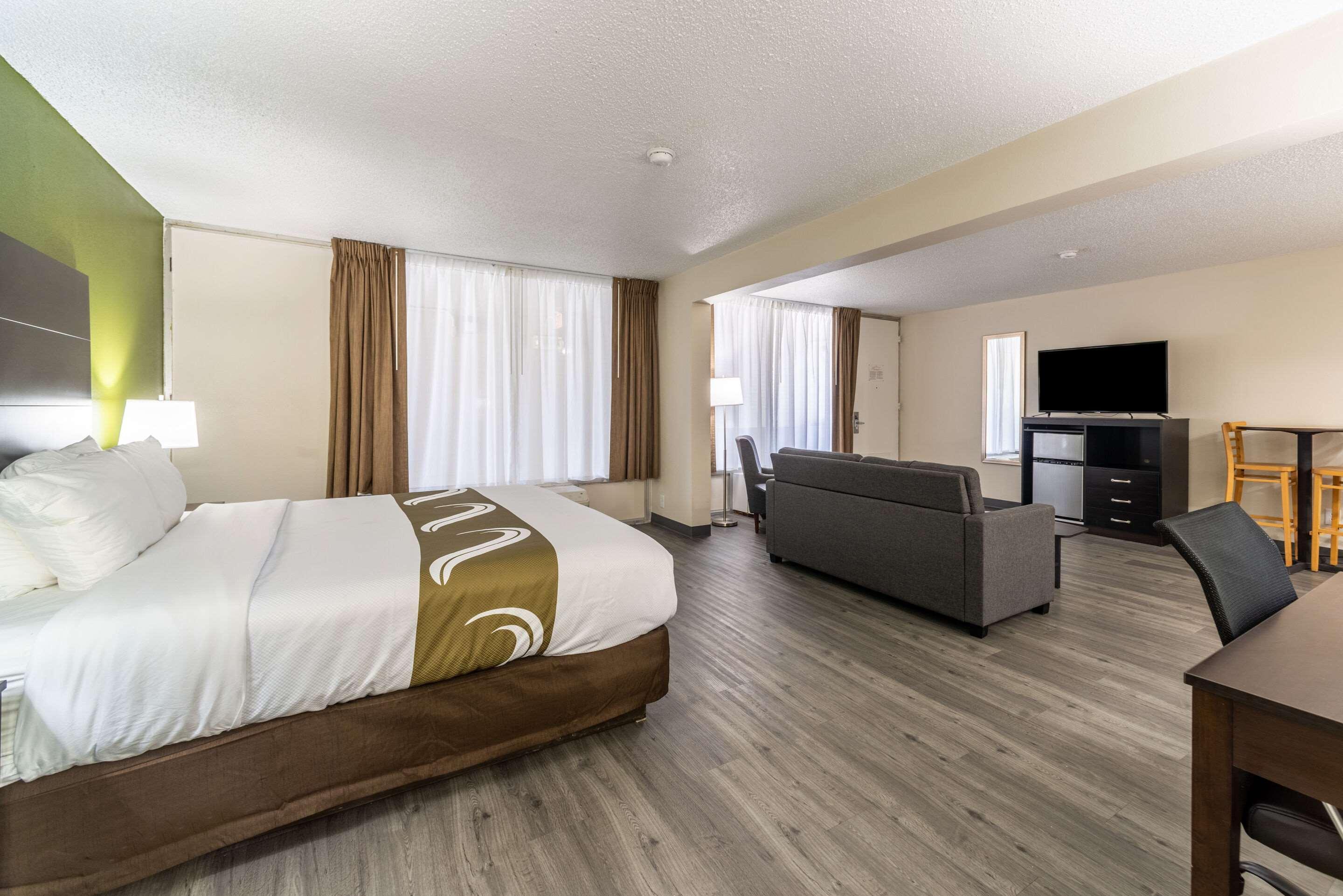 Quality Inn & Suites Vandalia Near I-70 And Hwy 51 외부 사진
