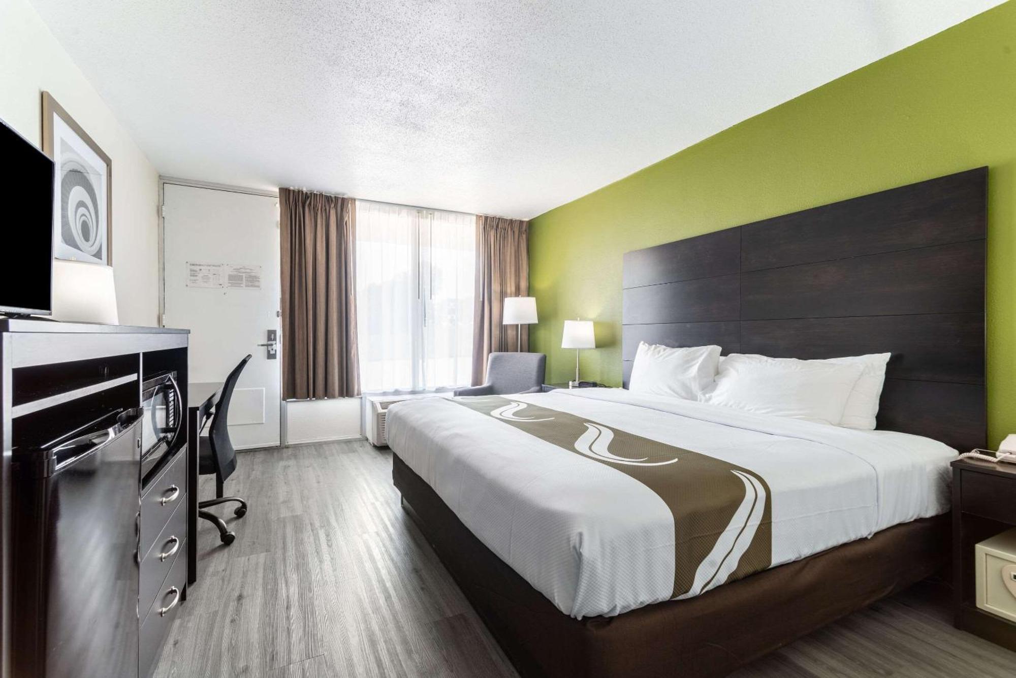 Quality Inn & Suites Vandalia Near I-70 And Hwy 51 외부 사진