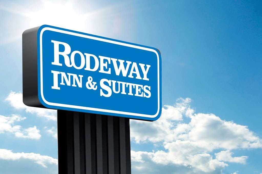 Quality Inn & Suites Vandalia Near I-70 And Hwy 51 외부 사진