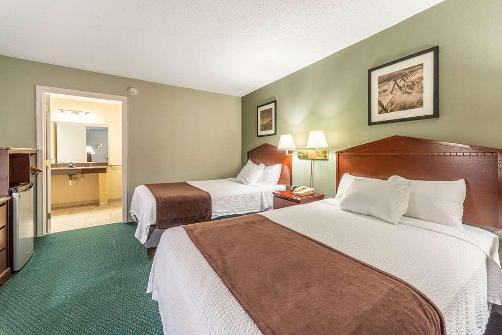 Quality Inn & Suites Vandalia Near I-70 And Hwy 51 객실 사진